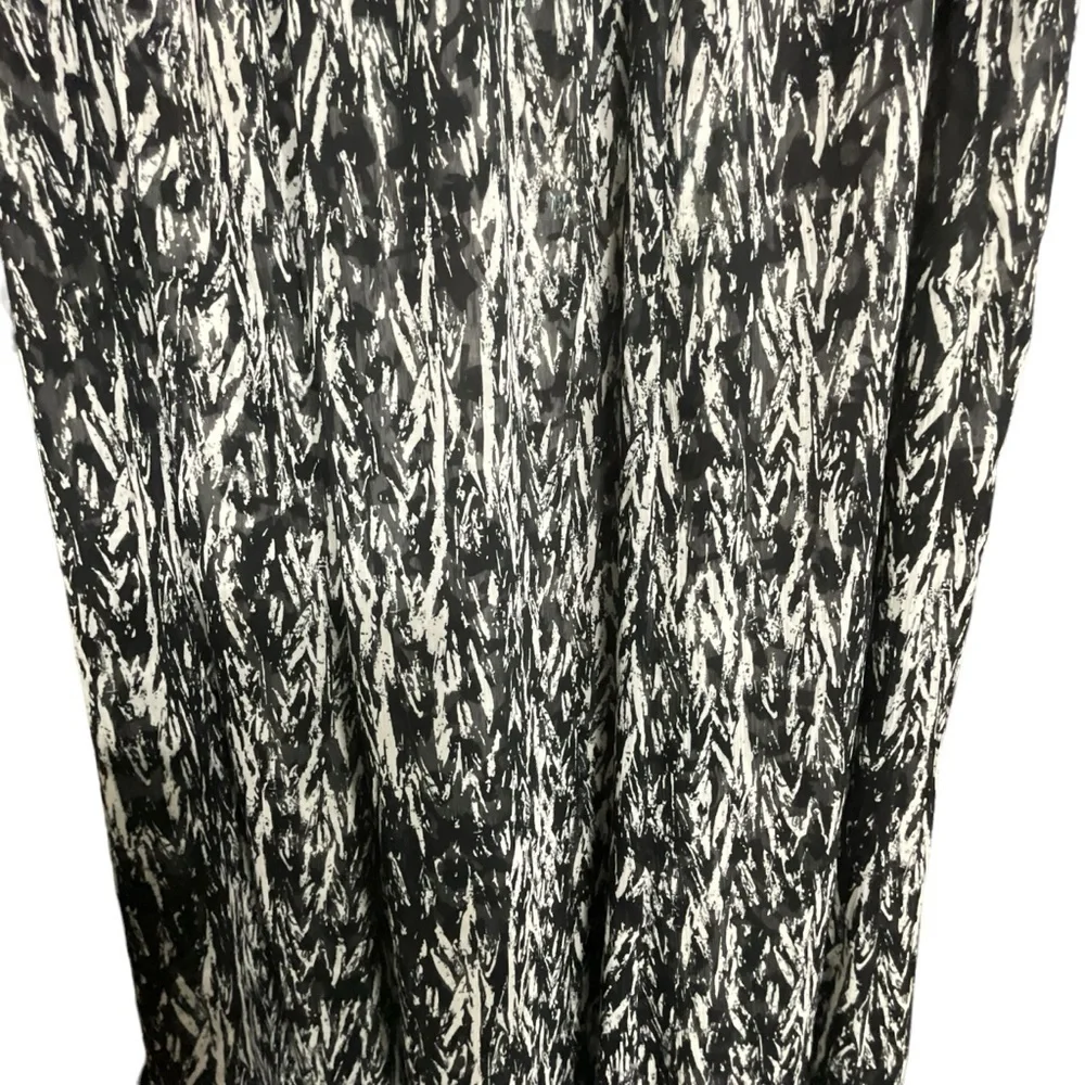 Maggie‎ Barnes Black and White Reversible Skirt